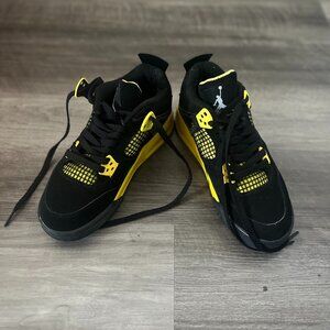 Jordan 4 retro thunder